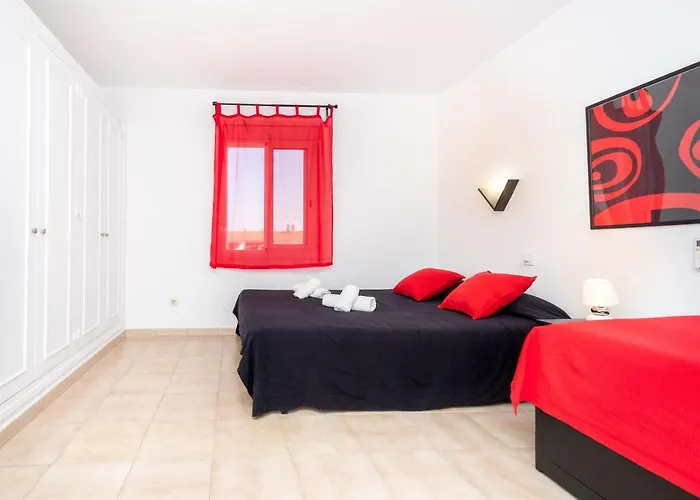 Cala'n Blanes Апартаменты *